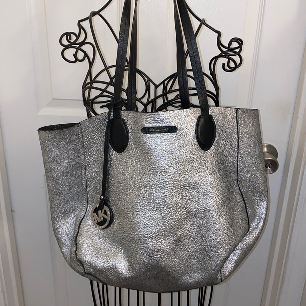 Leather Pebble Grain Reversible Micheal Kors hobo